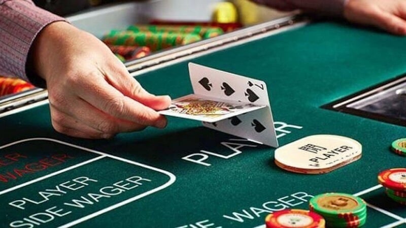 Luật chơi baccarat là như thế nào? 